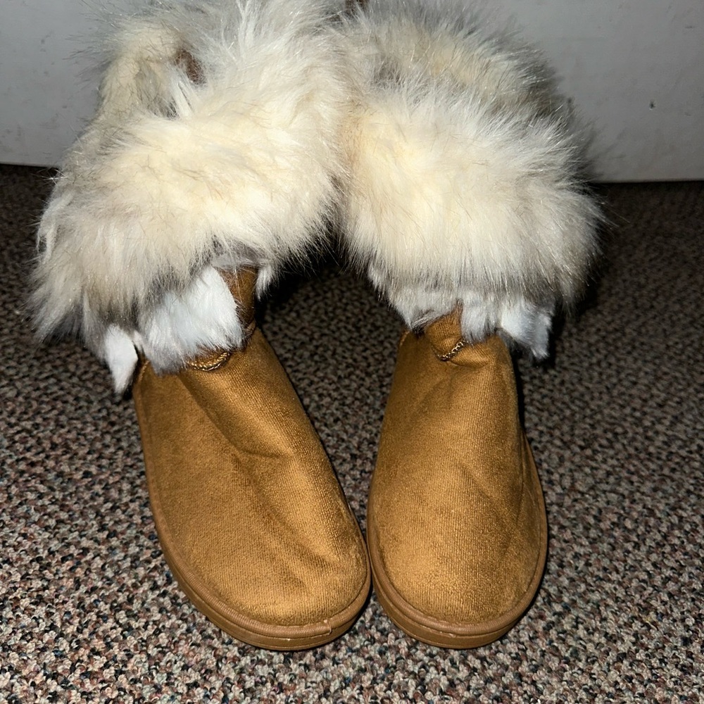 Faux Fur boots